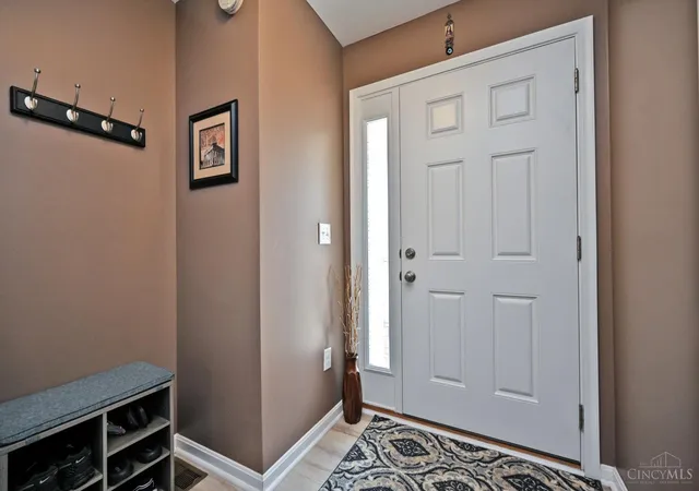 5th image of 8988 Bluejay View Dr, Cleves, OH 45002 | MLS# 1887930