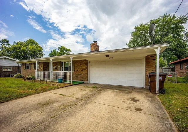Photo 3 of Sale Pending at 105 Gwen Ln, Trenton, OH 45067 | MLS# 1888047 | Listing updated on 2026-08-24