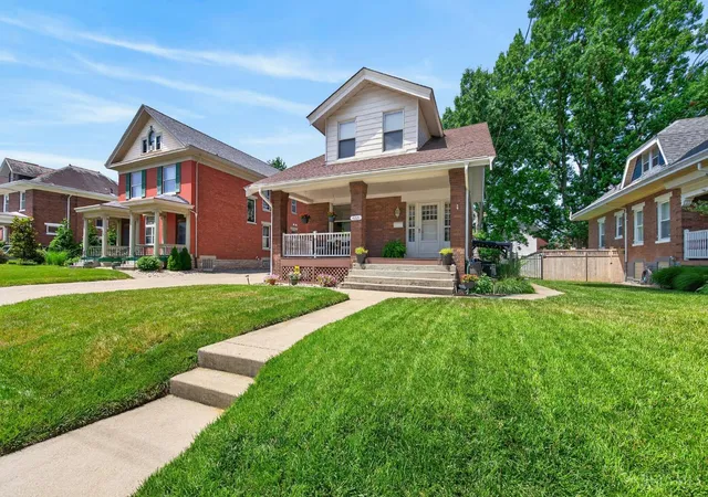 3rd image of 4221 Sullivan Ave, Cincinnati, OH 45217 | MLS# 1888057