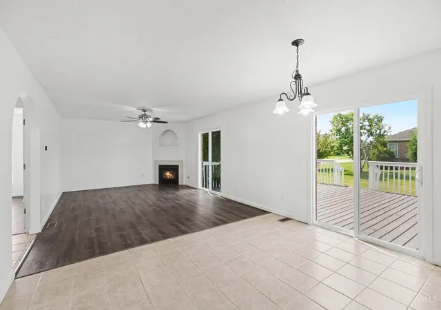 Photo 3 of Single family home for sale at 4301 Lighthouse Ln, West Chester, OH 45069 | MLS# 1887722 | Listing updated on 2026-08-28
