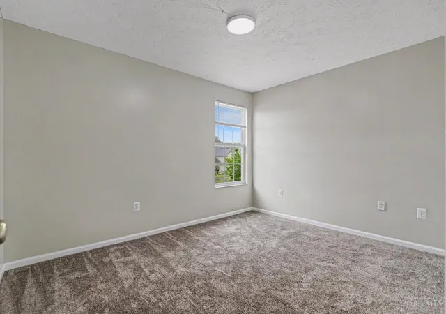 3rd image of 289 Elk Creek Dr, Trenton, OH 45067 | MLS# 1884616