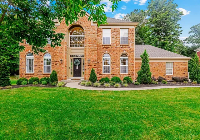 2nd image of 4253 English Oaks Ct, Batavia, OH 45103 | MLS# 1887916