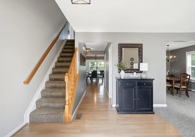 Photo 2 of Sale Pending at 2830 Orchardpark Dr, Cincinnati, OH 45239 | MLS# 1888036 | Listing updated on 2026-07-28