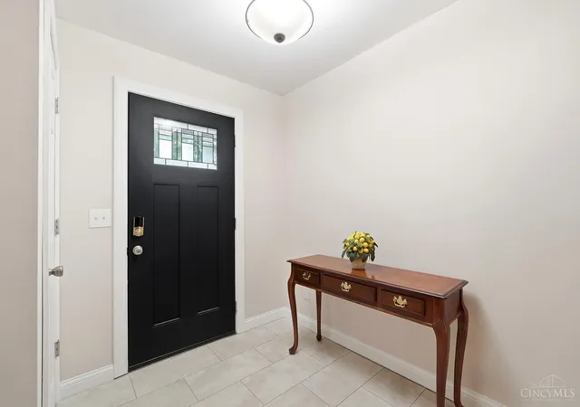 4th image of 9062 Fontainebleau Ter, Cincinnati, OH 45231 | MLS# 1888083