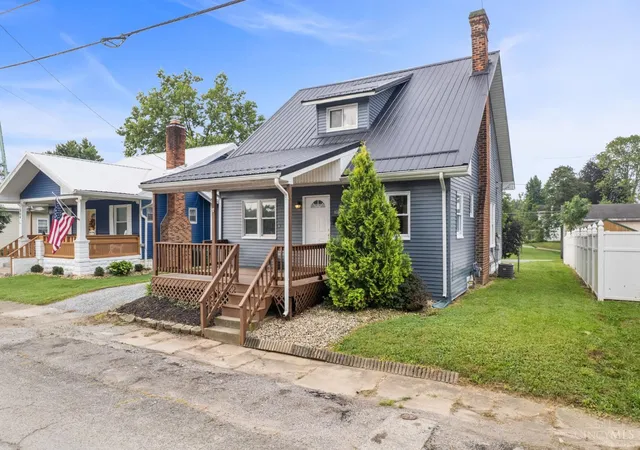 image of 302 E North St, Georgetown, OH 45121 | MLS# 1888090