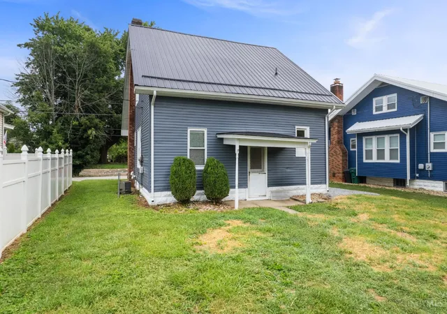 image of 302 E North St, Georgetown, OH 45121 | MLS# 1888090