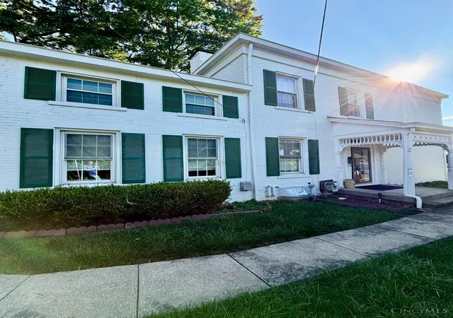 2nd image of 1426 East St, Reading, OH 45215 | MLS# 1888086
