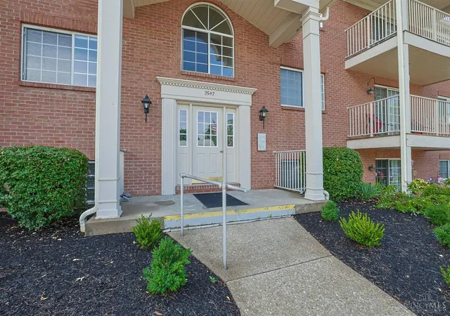 Photo 3 of Sale Pending at 3547 Jessup Rd #3C, Cincinnati, OH 45239 | MLS# 1888104 | Listing updated on 2026-08-14