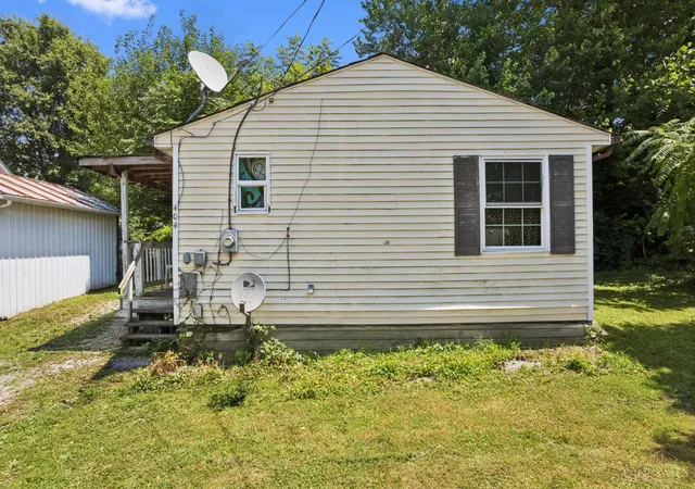 3rd image of 404 N Water St, Georgetown, OH 45121 | MLS# 1887683