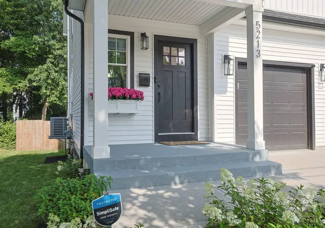 3rd image of 5213 Whetsel Ave, Cincinnati, OH 45227 | MLS# 1888115