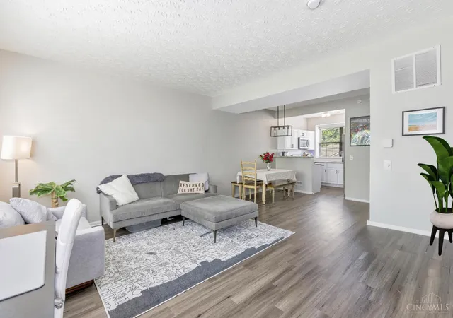 4th image of 6509 Silverfox Dr, Cincinnati, OH 45230 | MLS# 1887778
