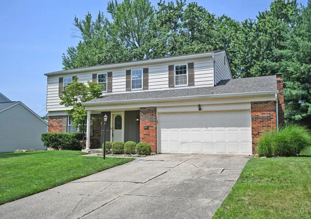 2nd image of 1819 Windhill Terrace, Cincinnati, OH 45255 | MLS# 1888133