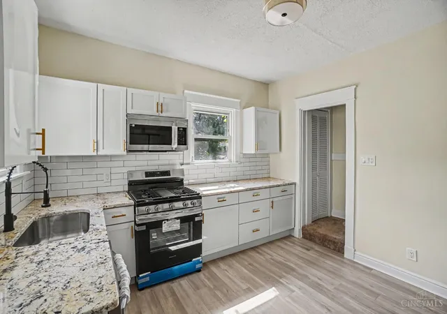 4th image of 3992 Glenmore Ave, Cheviot, OH 45211 | MLS# 1888126