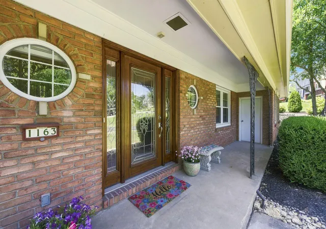 3rd image of 1163 Gleneagles Ct, Cincinnati, OH 45233 | MLS# 1888144