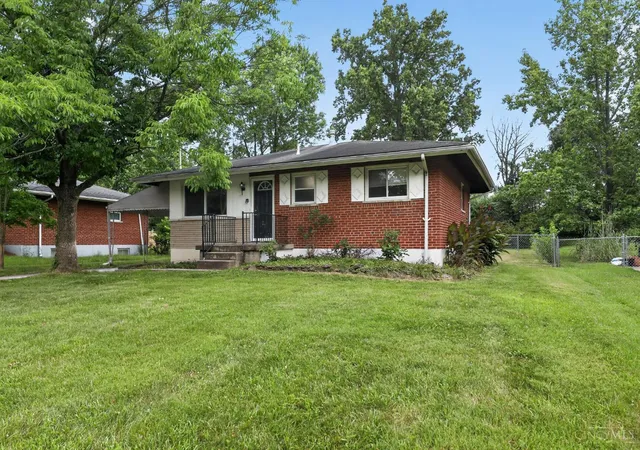 Photo 1 of Sale Pending at 9743 Woodmill Ln, Cincinnati, OH 45231 | MLS# 1887275 | Listing updated on 2026-09-19