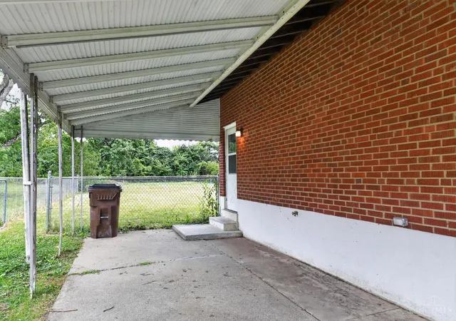 Photo 2 of Sale Pending at 9743 Woodmill Ln, Cincinnati, OH 45231 | MLS# 1887275 | Listing updated on 2026-09-19