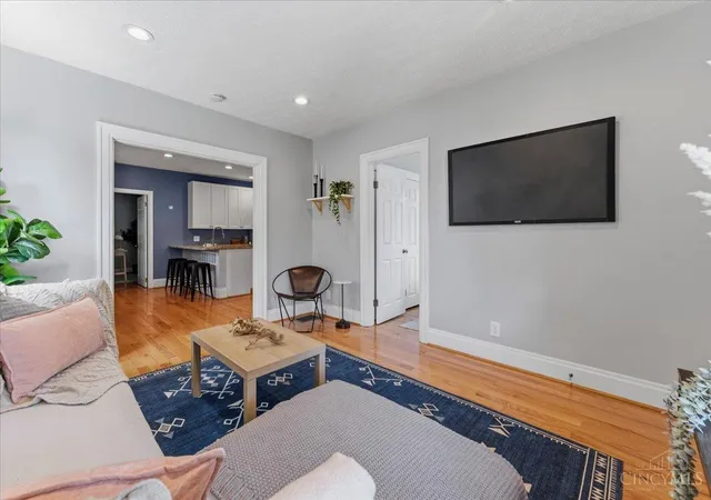 5th image of 3542 Brotherton Rd, Cincinnati, OH 45209 | MLS# 1887744