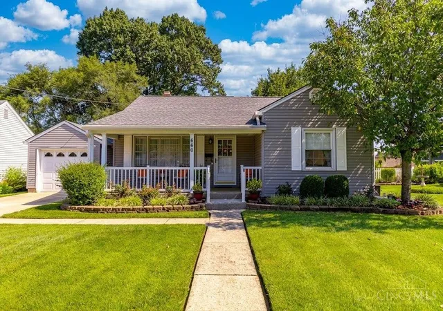 1st image of 660 Hill Ave, Hamilton, OH 45015 | MLS# 1888189