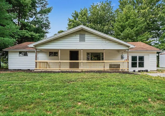 2nd image of 1649 Main St W, Feesburg, OH 45119 | MLS# 1888213