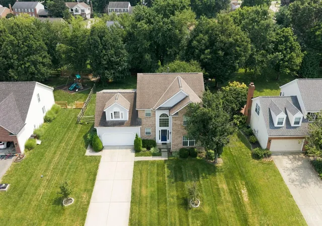 1st image of 920 Paul Vista Dr, Loveland, OH 45140 | MLS# 1888187