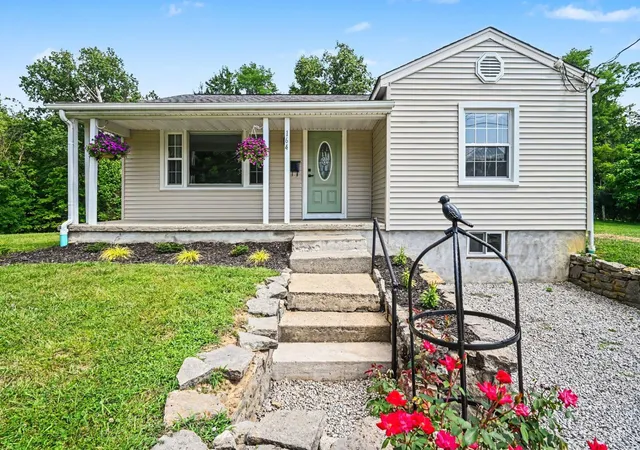 1st image of 164 Mcmurchy Ave, Bethel, OH 45106 | MLS# 1888246