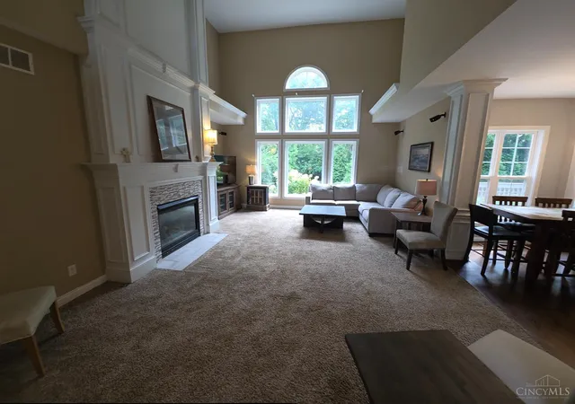 4th image of 4265 Logsdons Woods Dr, Liberty Twp, OH 45011 | MLS# 1888228