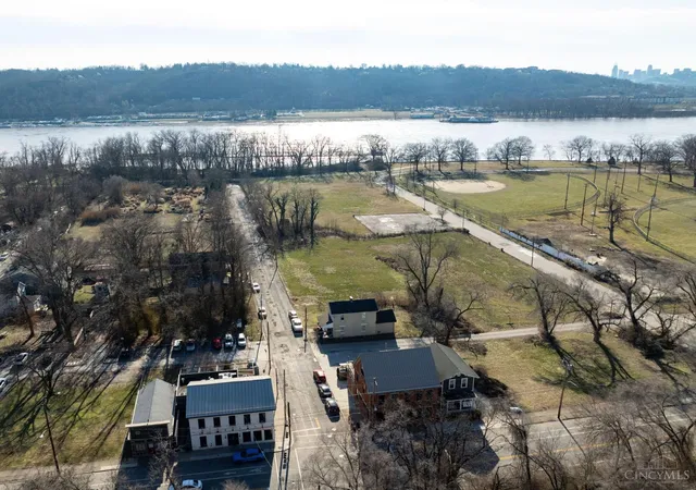 5th image of 235 Wenner St, Cincinnati, OH 45226 | MLS# 1888270