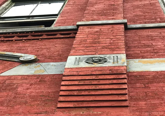 3rd image of 425 Whiteman St, Cincinnati, OH 45214
