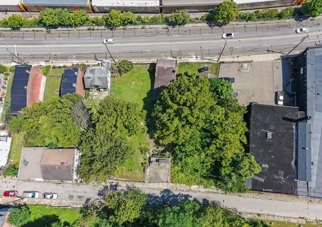 Photo 1 of Land for sale at 2480 River Rd, Cincinnati, OH 45204 | MLS# 1888302 | Listing updated on 2026-08-10