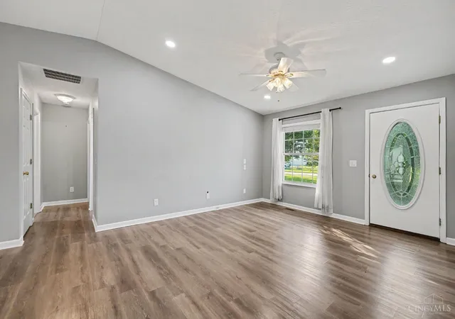 Photo 3 of Single family home for sale at 6115 Misty Crk Dr, Goshen Twp, OH 45140 | MLS# 1888325 | Listing updated on 2026-09-15
