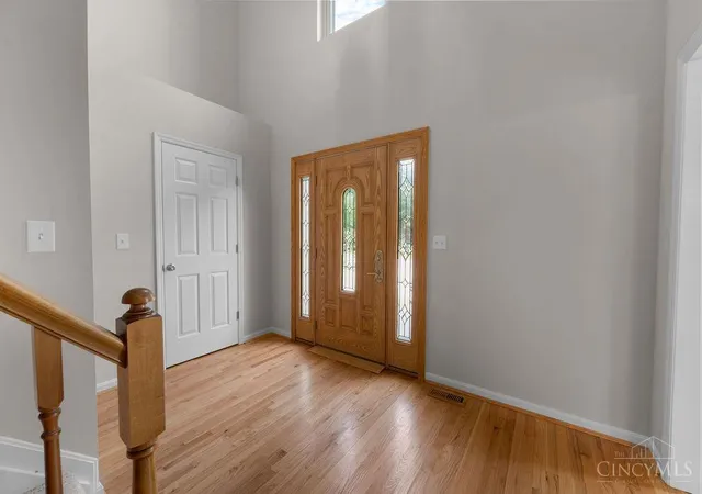 Photo 2 of Single family home for sale at 8092 Thistlewood Dr, West Chester, OH 45069 | MLS# 1888296 | Listing updated on 2026-08-11