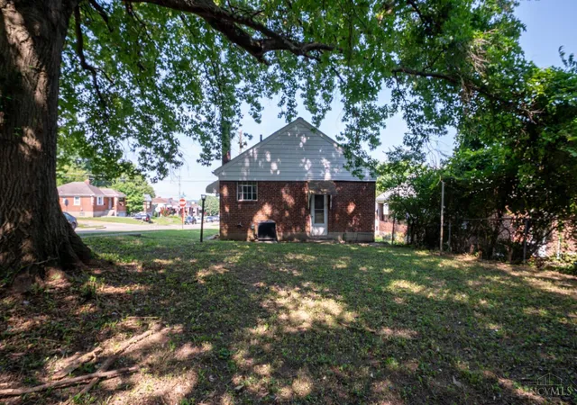 3rd image of 6402 Stover Ave, Golf Manor, OH 45237 | MLS# 1885601