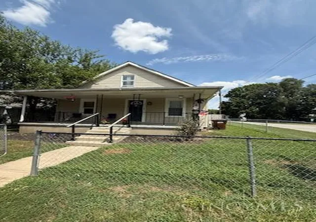 2nd image of 1717 Sheridan Ave, Middletown, OH 45044 | MLS# 1888291