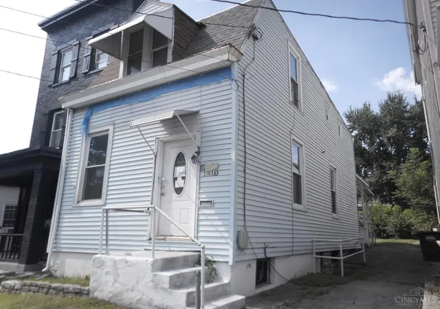 3rd image of 1810 Cleveland Ave, Cincinnati, OH 45212 | MLS# 1888401