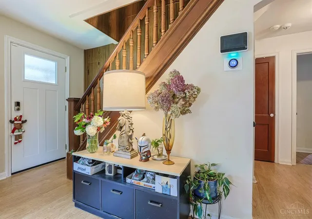 4th image of 2855 Allview Cir, Cincinnati, OH 45238 | MLS# 1887929