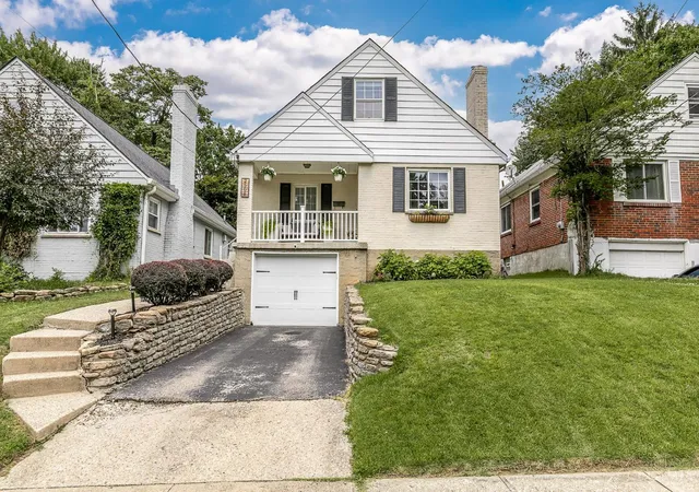 1st image of 2508 St Albans Ave, Golf Manor, OH 45237 | MLS# 1888407