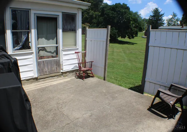 4th image of 126 Greystone Dr, Hillsboro, OH 45133 | MLS# 1888365