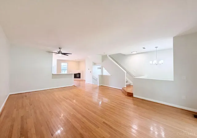 Photo 3 of Townhouse for sale at 1031 Cutter St, Cincinnati, OH 45203 | MLS# 1888433 | Listing updated on 2026-08-27