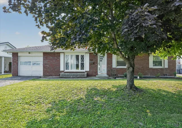 Photo 3 of Single family home for sale at 204 High St, Peebles, OH 45660 | MLS# 1888421 | Listing updated on 2026-09-02