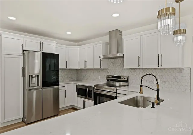 3rd image of 9197 Long Ln, Springfield Twp., OH 45231 | MLS# 1888449