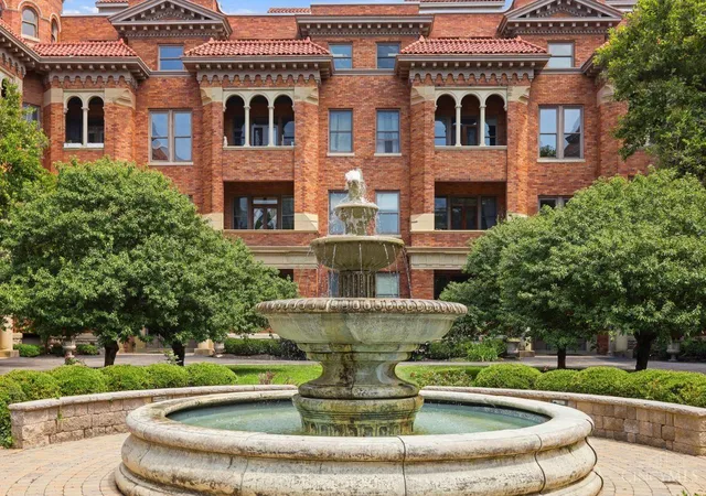 1st image of 2356 Park Ave #67, Cincinnati, OH 45206 | MLS# 1888277