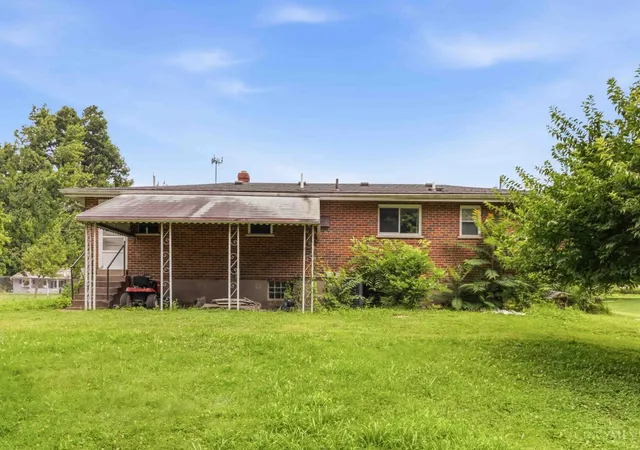 Photo 3 of Single family home for sale at 439 Hilltop Dr, Union Twp, OH 45244 | MLS# 1887829 | Listing updated on 2026-09-18