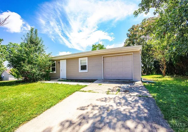 Photo 1 of Single family home for sale at 6200 Hester Rd, Oxford, OH 45056 | MLS# 1888499 | Listing updated on 2026-07-28