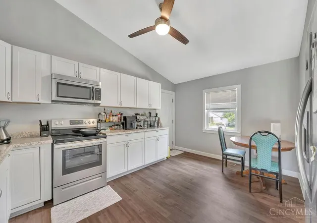 Photo 3 of Single family home for sale at 6200 Hester Rd, Oxford, OH 45056 | MLS# 1888499 | Listing updated on 2026-07-28