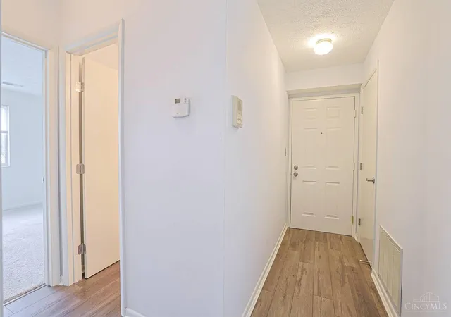 4th image of 979 Cedar Ridge Dr #11, Pierce Twp, OH 45245 | MLS# 1888501