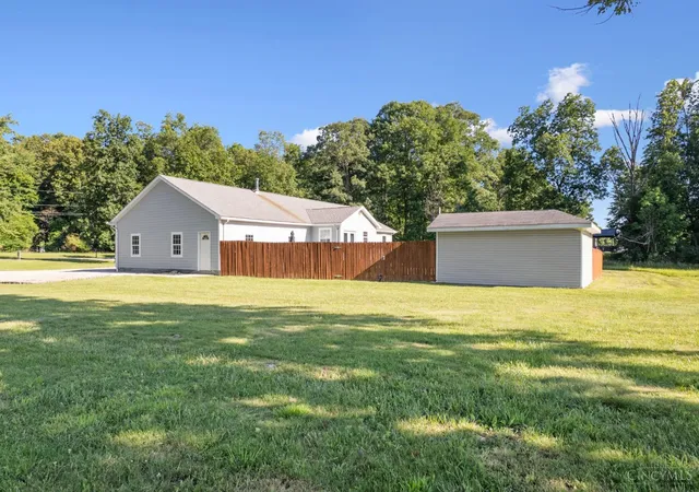 Photo 4 of Single family home for sale at 126 Texas Dr, Jackson Twp, OH 45171 | MLS# 1888471 | Listing updated on 2026-09-26