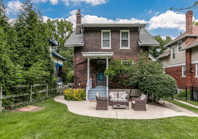 30th image of 3097 Linwood Ave, Cincinnati, OH 45208 | MLS# 1888352