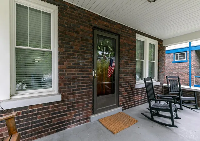 image of 3097 Linwood Ave, Cincinnati, OH 45208 | MLS# 1888352
