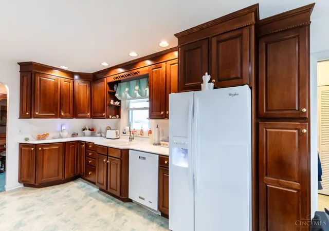 Photo 3 of Sale Pending at 3120 Compton Rd, Colerain Twp, OH 45251 | MLS# 1888431 | Listing updated on 2026-08-01