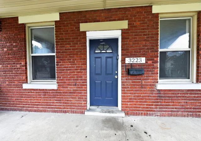 3rd image of 3223 Montana Ave, Cincinnati, OH 45211 | MLS# 1886713